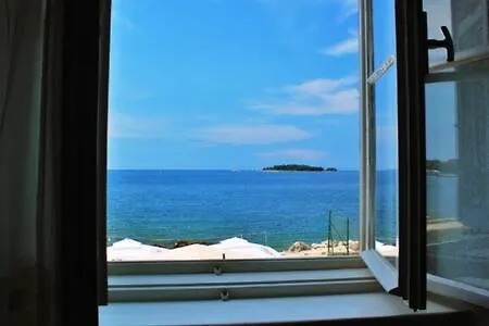 Sunset Apartment Rovinj 0*,